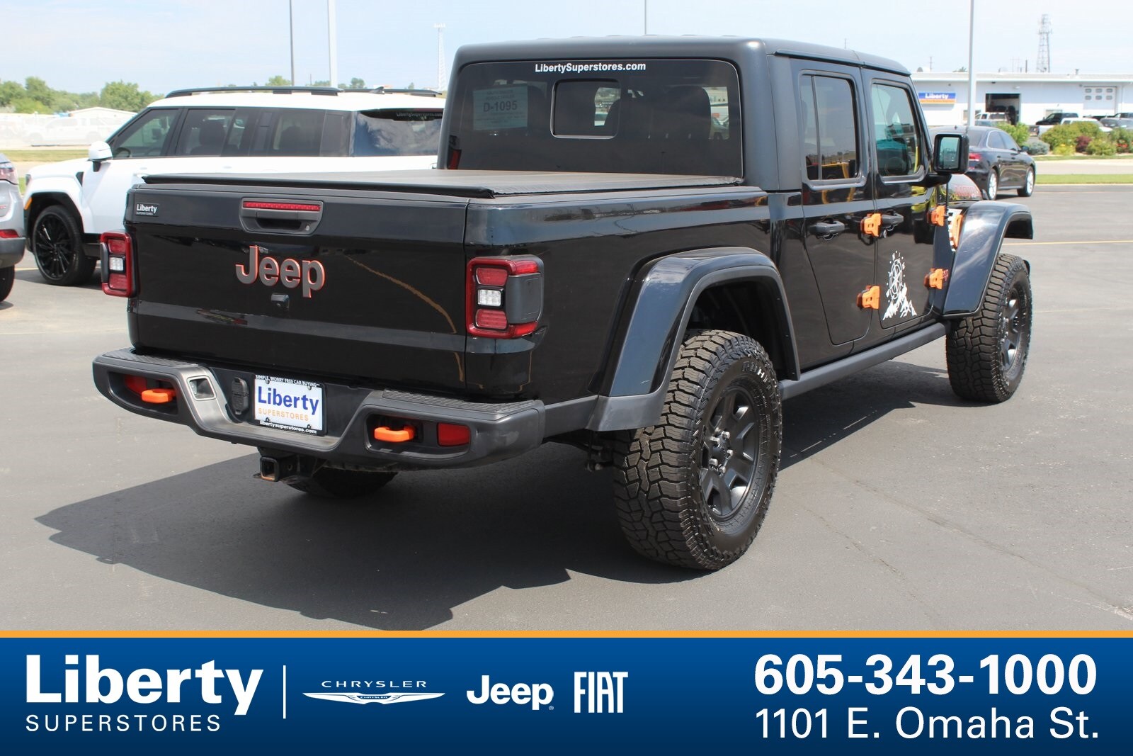 2021 Jeep Gladiator Mojave photo 3