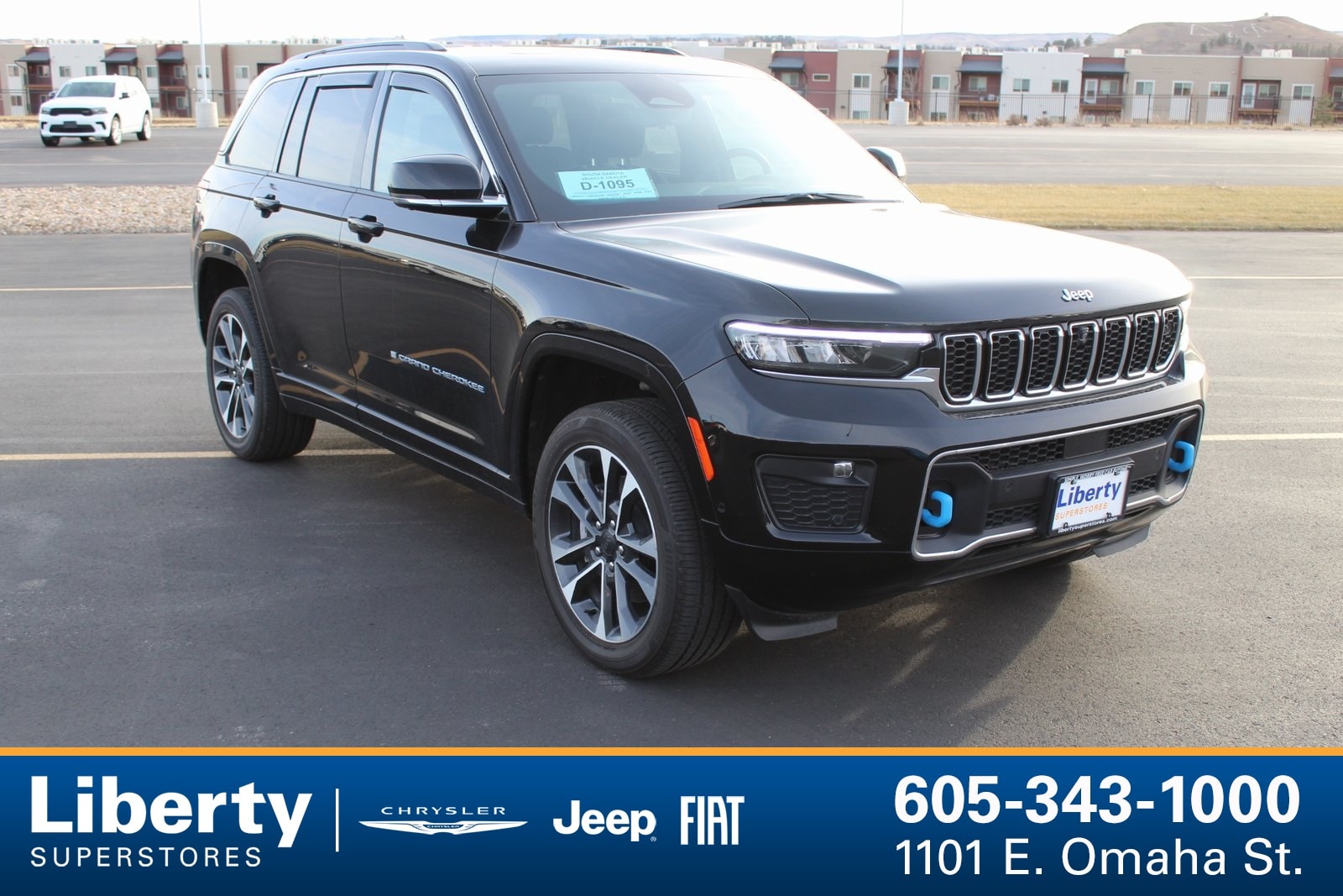 2024 Jeep Grand Cherokee Overland 4xe's photo