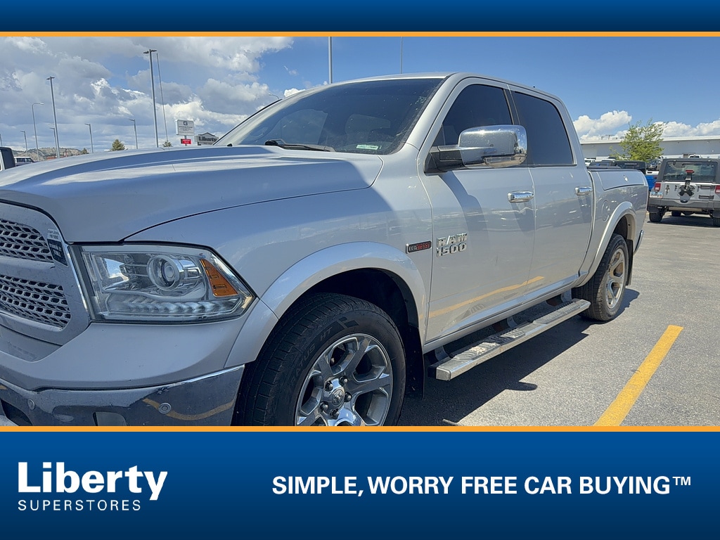 2017 RAM 1500 Laramie 4x4 Crew Cab 5'7's photo