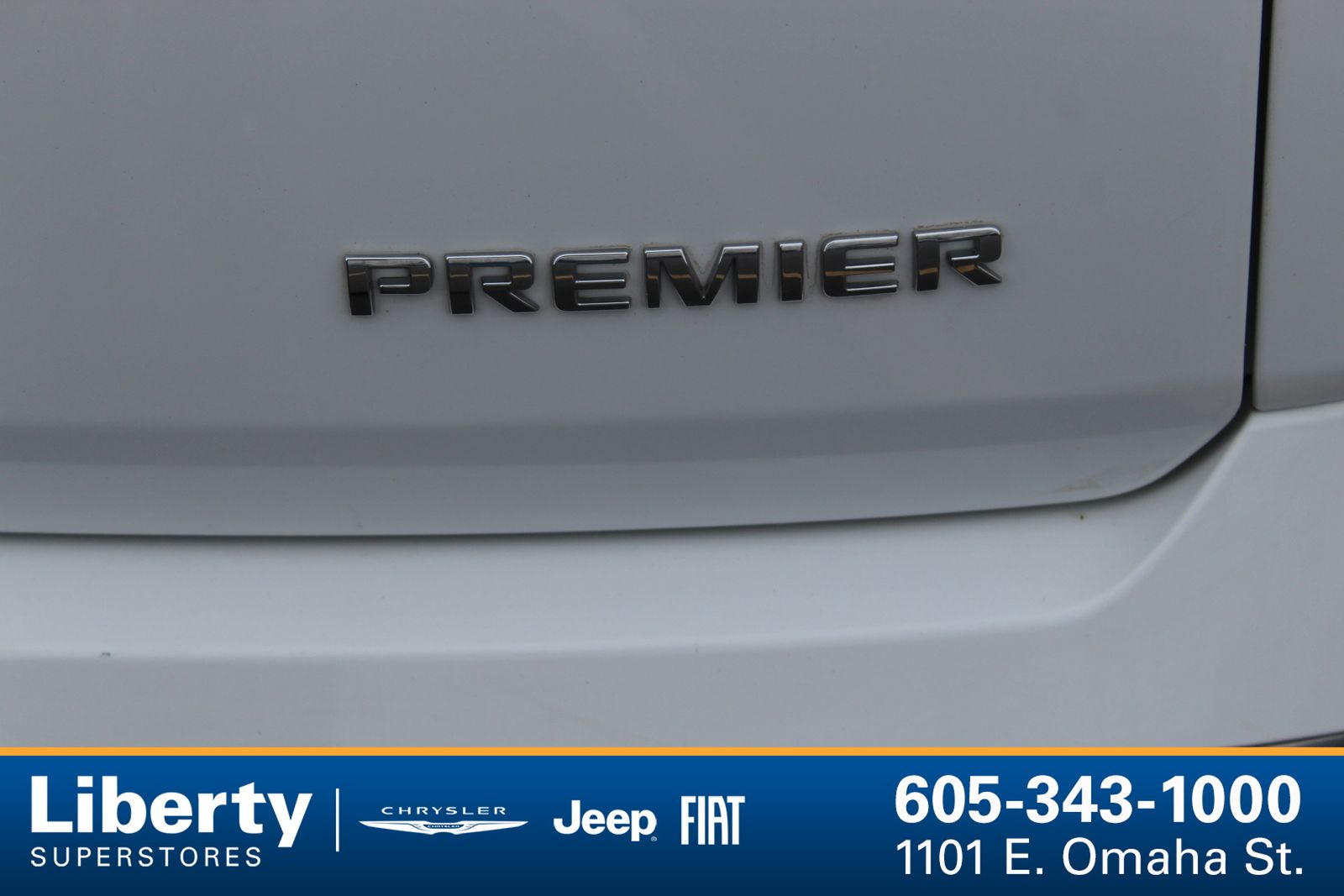 2021 Chevrolet Traverse Premier - Photo 12