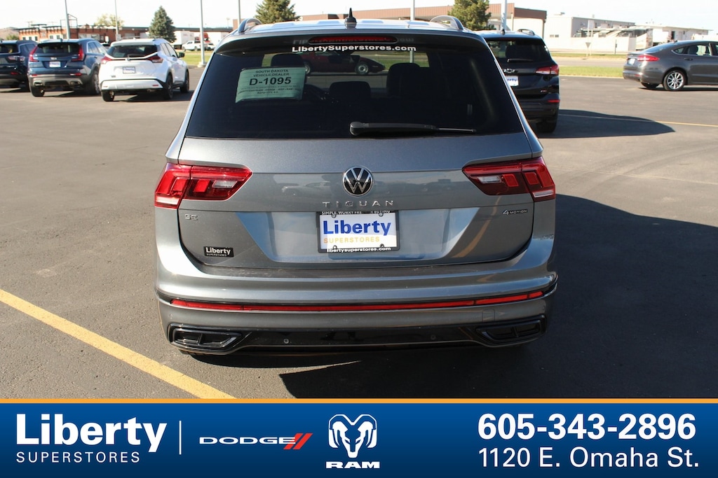 Used 2022 Volkswagen Tiguan 2.0T SE R-Line Black SUV