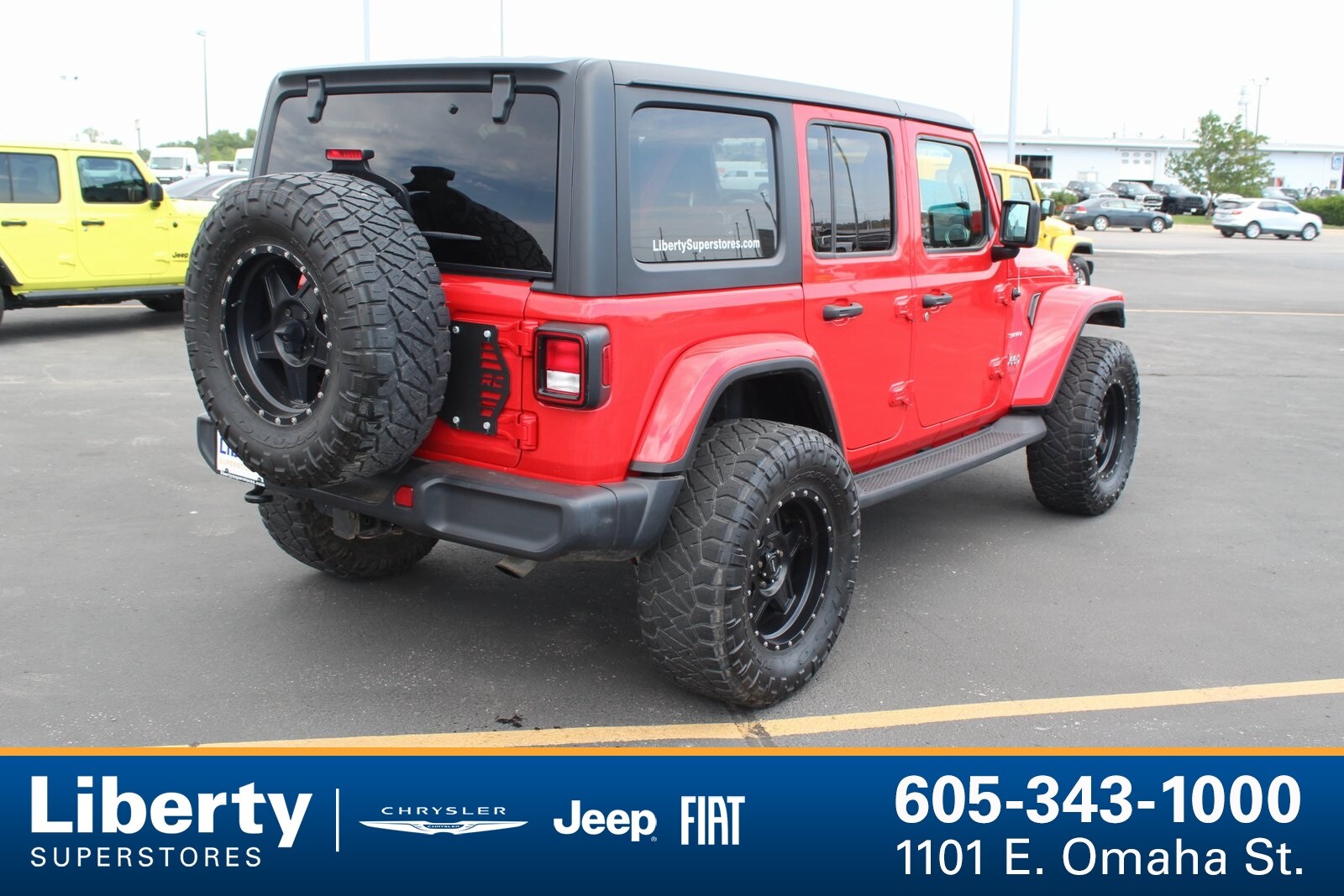 2019 Jeep Wrangler Unlimited Sahara photo 3