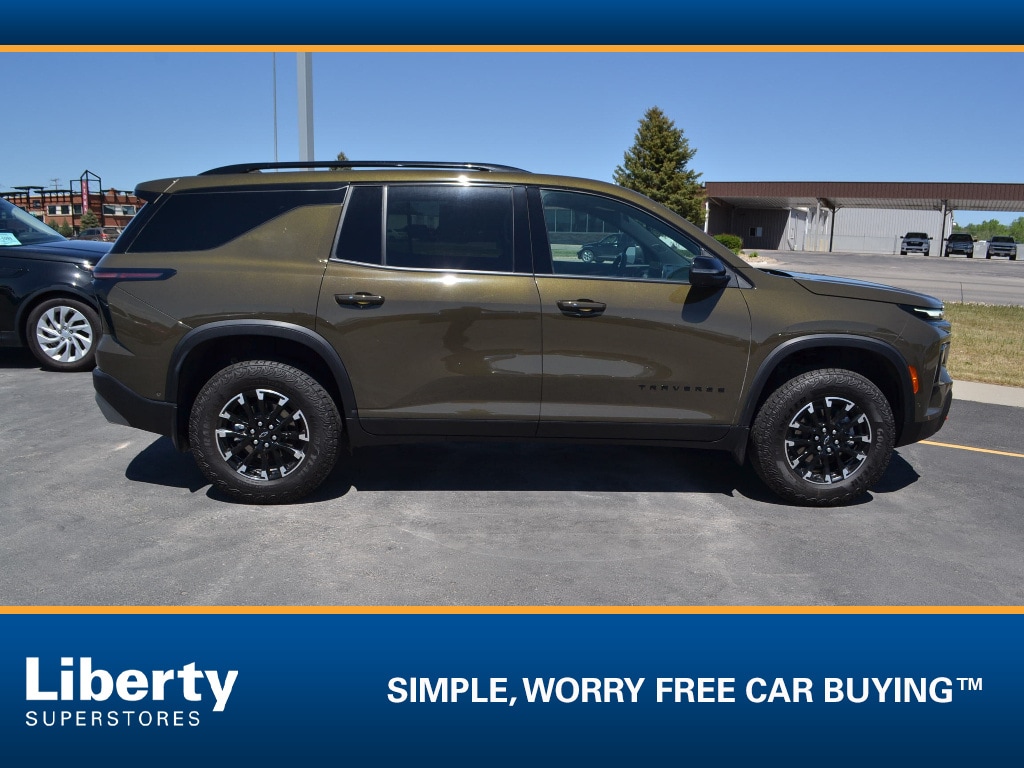 Used 2025 Chevrolet Traverse Z71 SUV