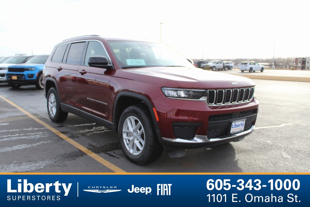 Used 2024 Jeep Grand Cherokee L Laredo SUV
