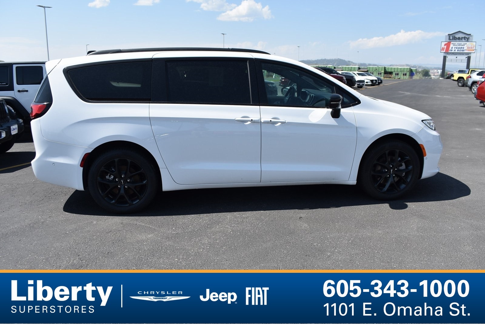 Used 2024 Chrysler Pacifica Touring L with VIN 2C4RC3BG5RR131017 for sale in Rapid City, SD