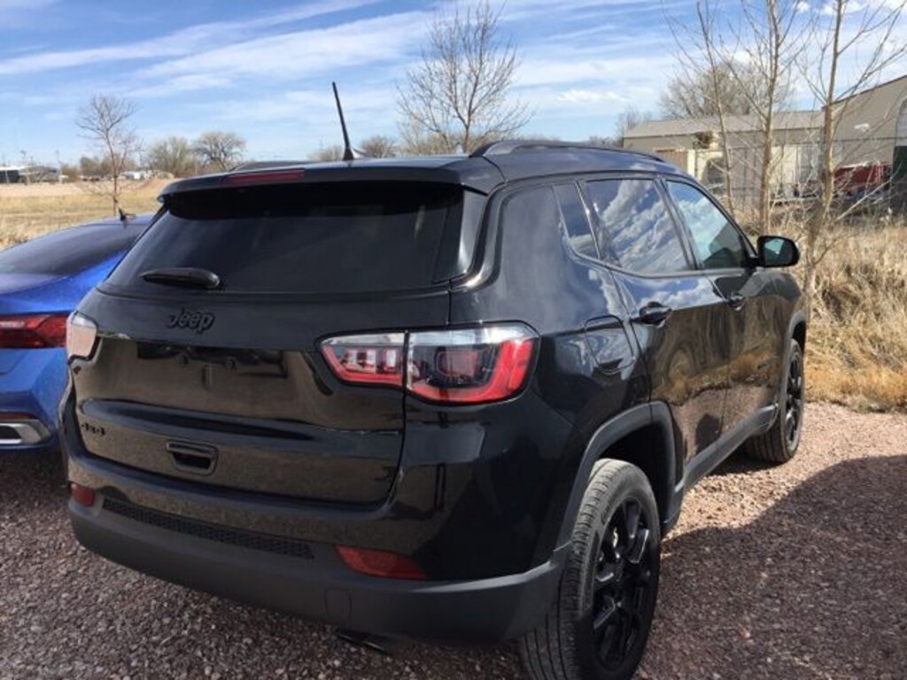Used 2022 Jeep Compass Latitude SUV