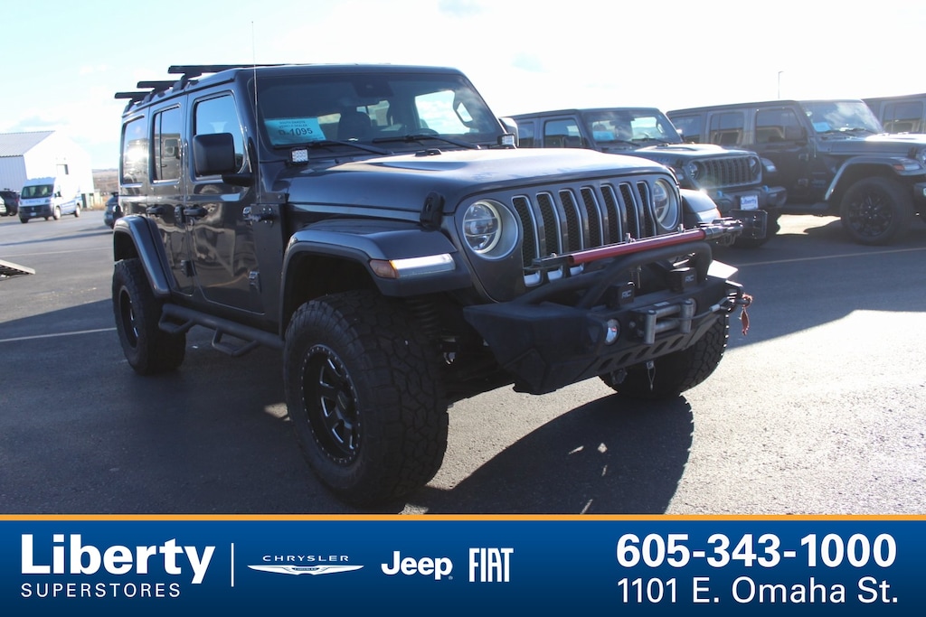Used 2019 Jeep Wrangler Unlimited Sahara 4x4 SUV