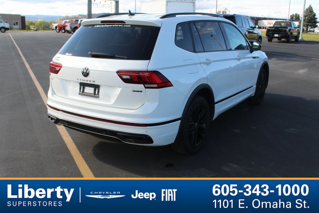 Used 2022 Volkswagen Tiguan 2.0T SE R-Line Black SUV