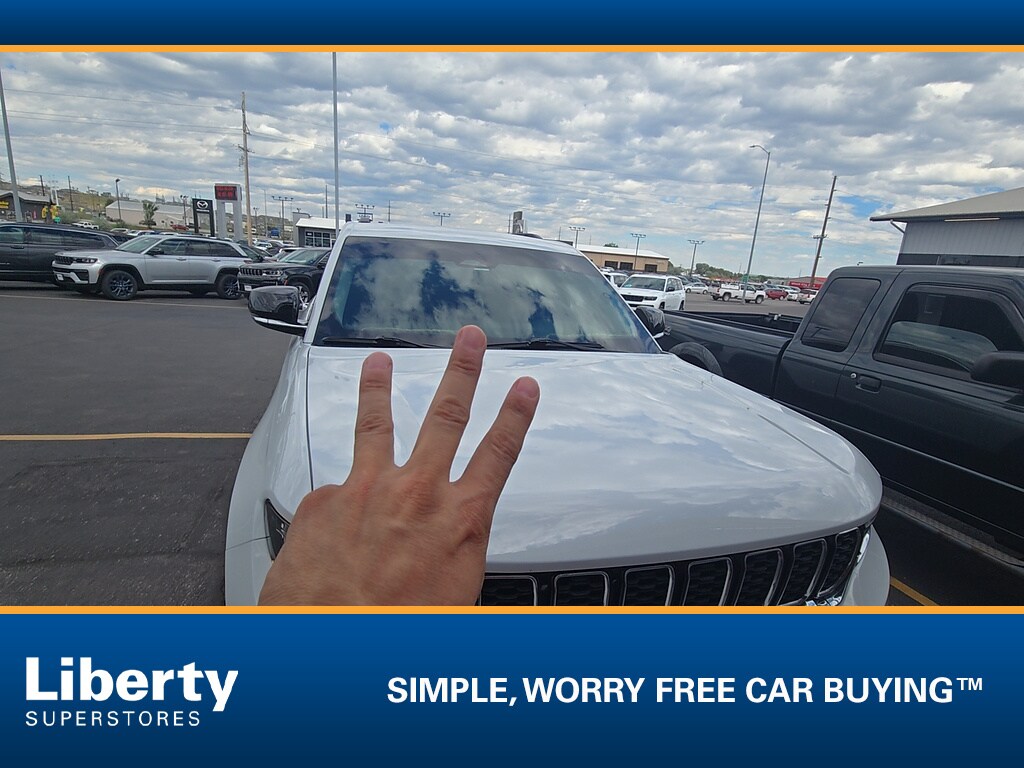 Used 2022 Jeep Grand Cherokee Limited SUV