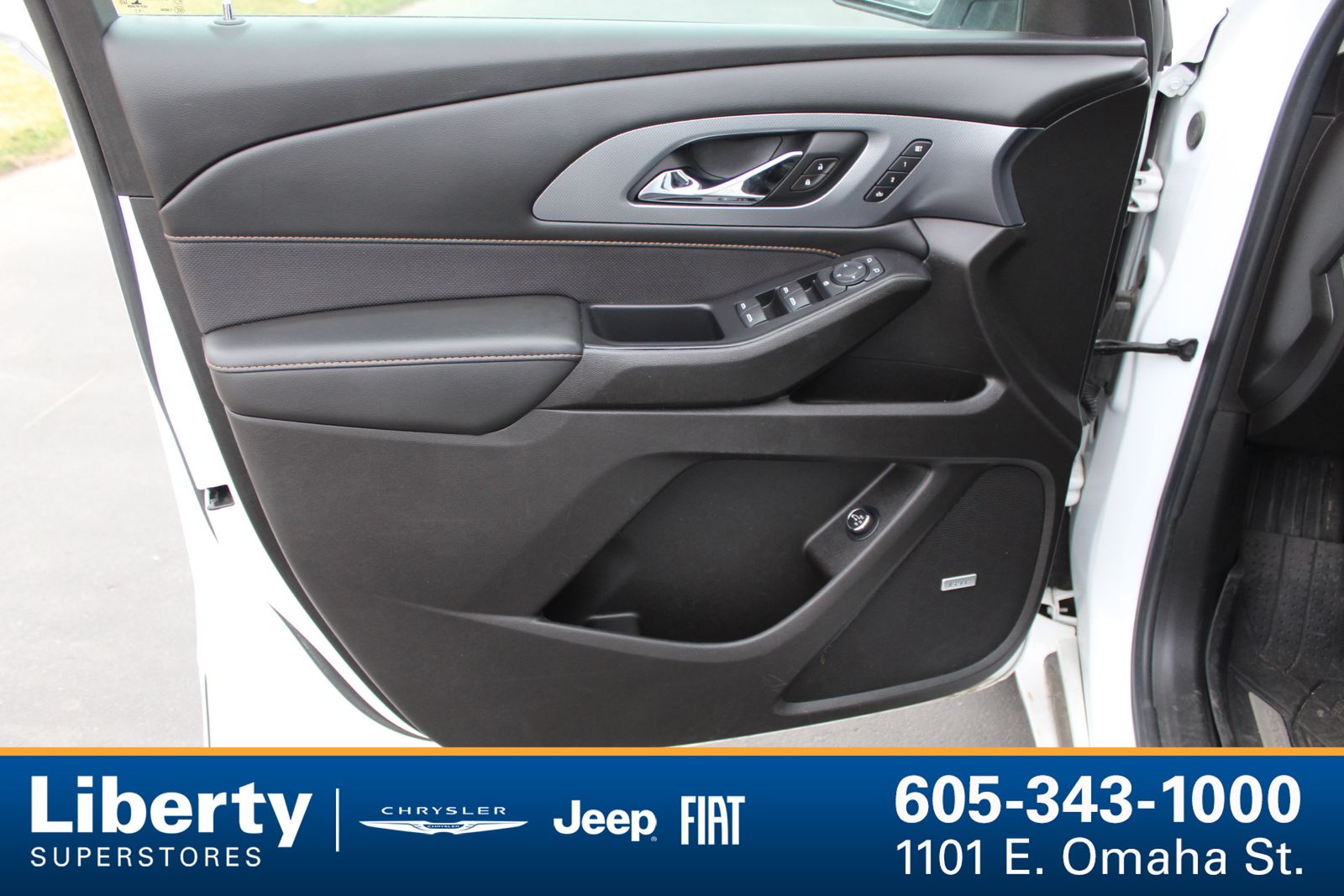 2021 Chevrolet Traverse Premier - Photo 22