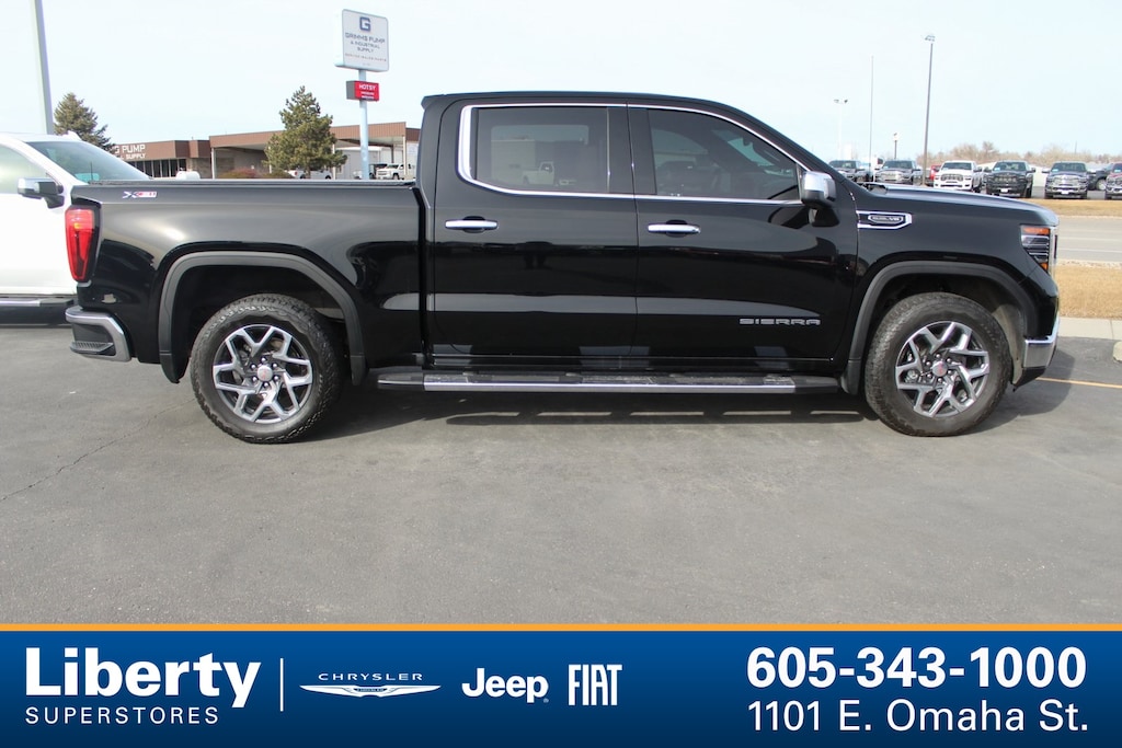 Used 2024 GMC Sierra 1500 SLT Truck Crew Cab