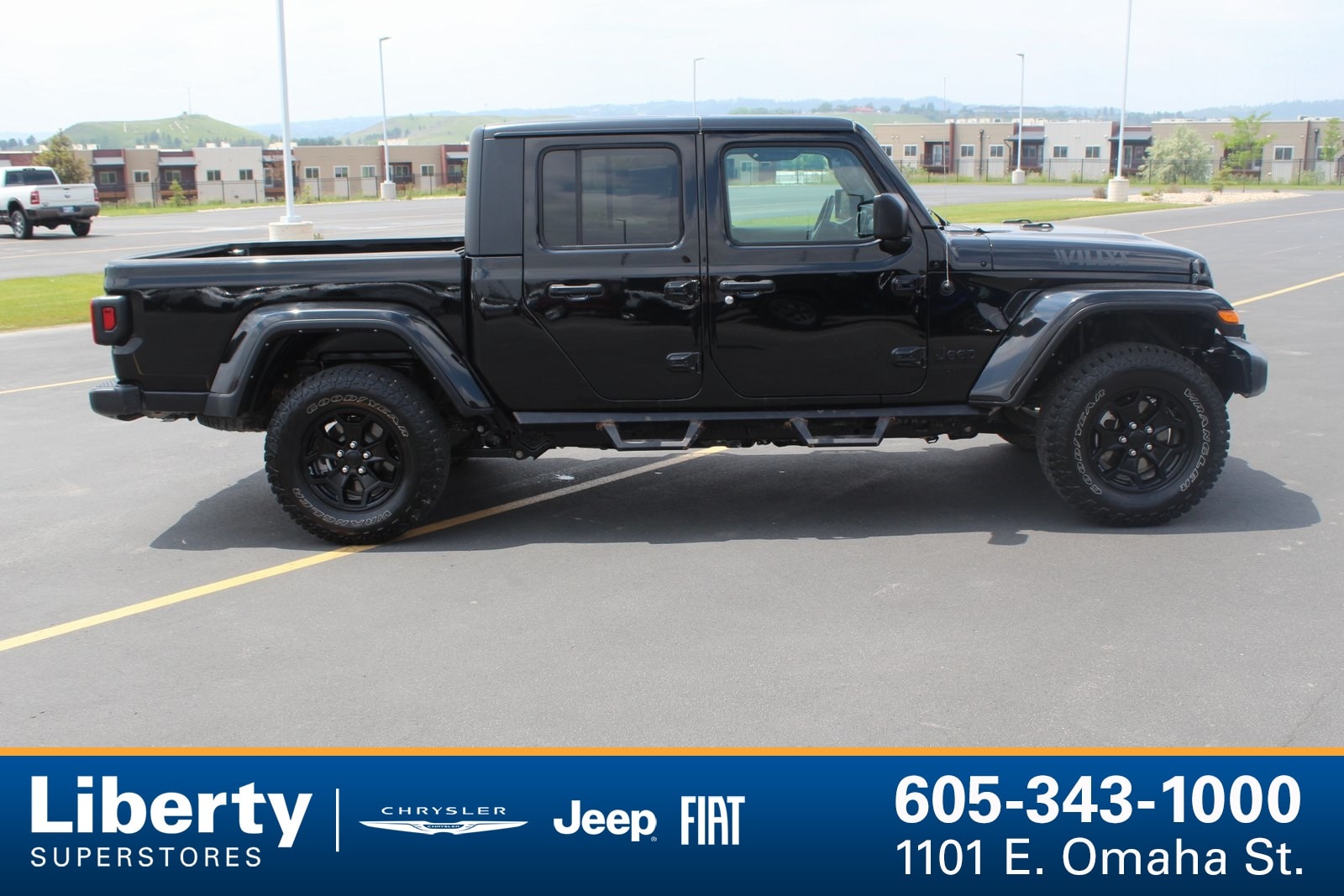 Used 2022 Jeep Gladiator WILLYS with VIN 1C6HJTAG2NL120893 for sale in Rapid City, SD