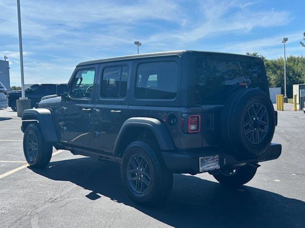 New 2025 Jeep Wrangler Sport SUV