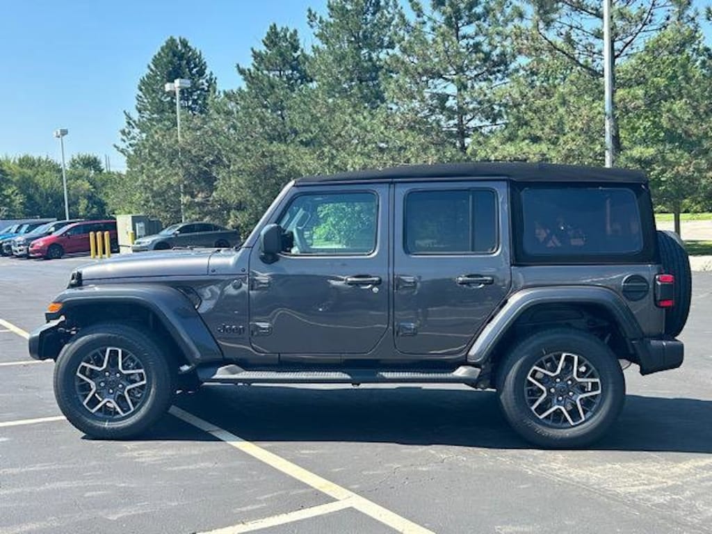 New 2025 Jeep Wrangler Sahara SUV