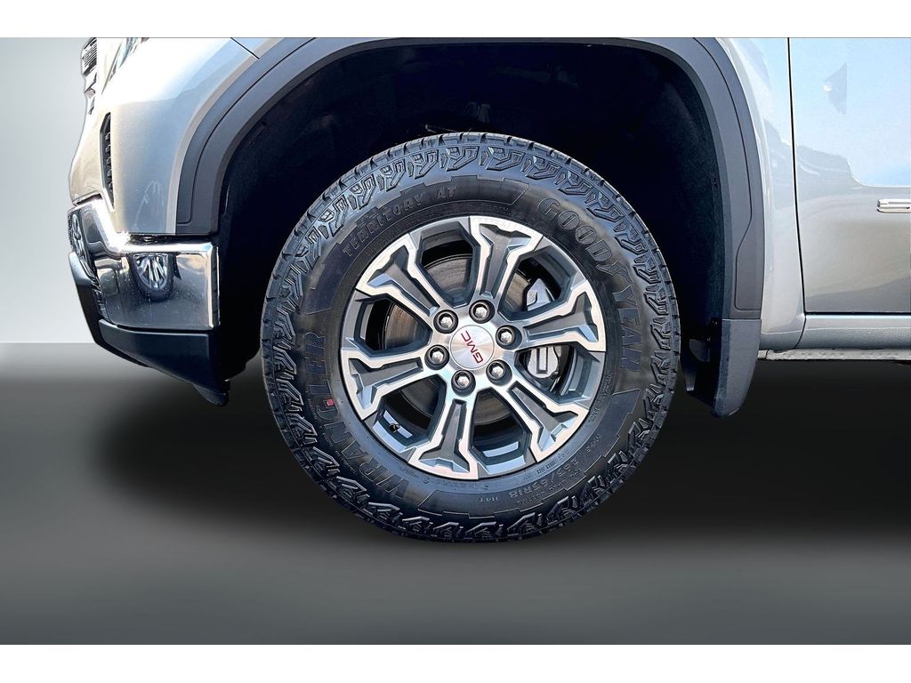 2026 GMC Sierra 1500 SLT - Photo 11