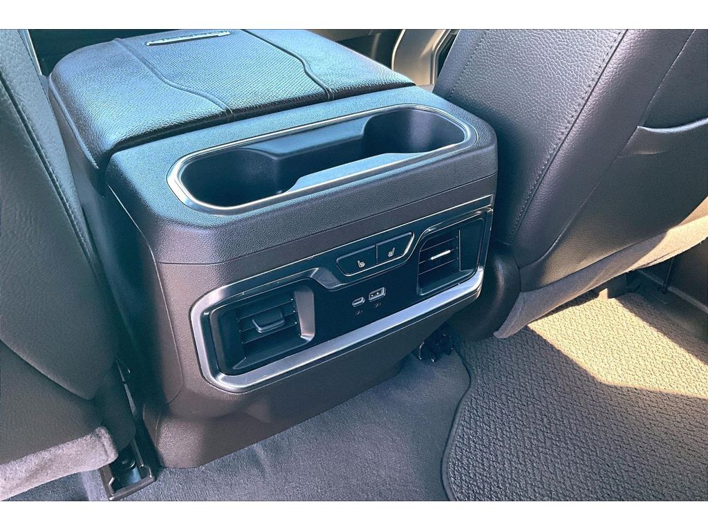 2024 GMC Sierra 2500HD Denali - Photo 11