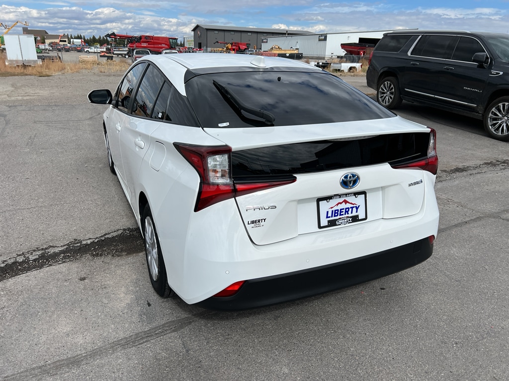 Used 2021 Toyota Prius L Eco