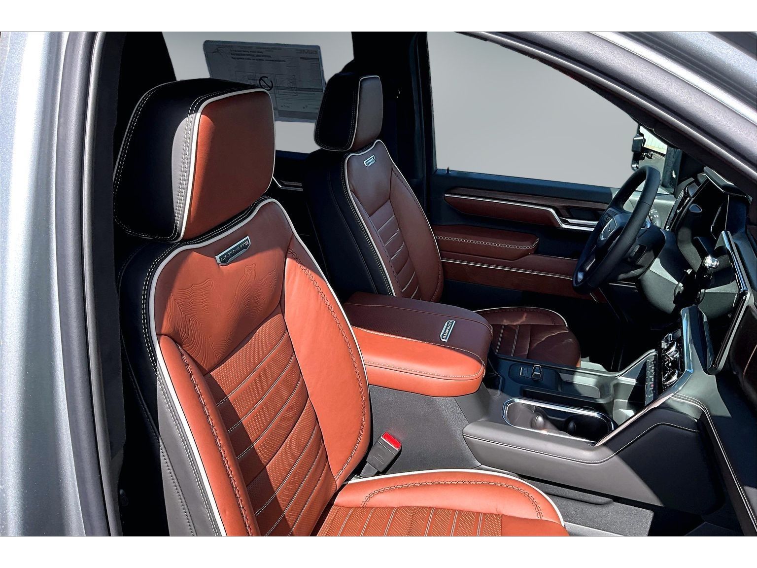 2026 GMC Sierra 3500HD Denali Ultimate - Photo 10
