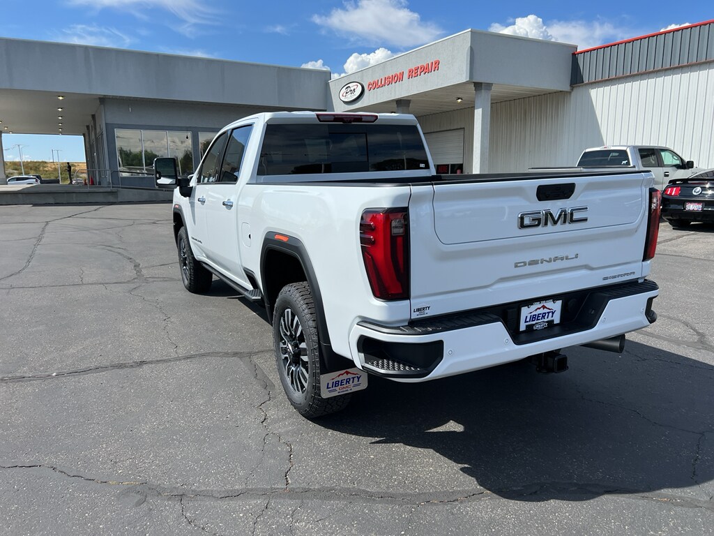 2026 Gmc Sierra 2500 HD Denali Ultimate photo 2