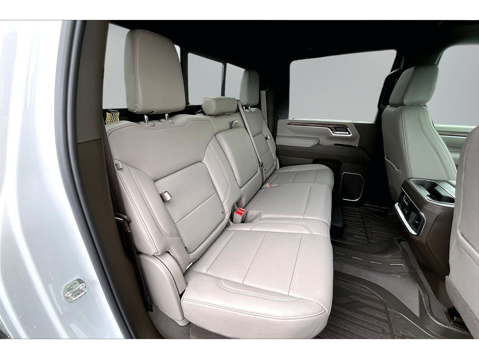2026 GMC Sierra 3500HD SLT - Photo 9