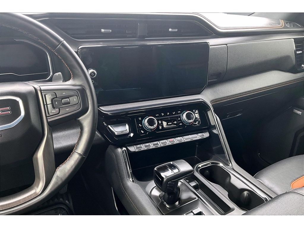 2024 GMC Sierra 1500 AT4 - Photo 10