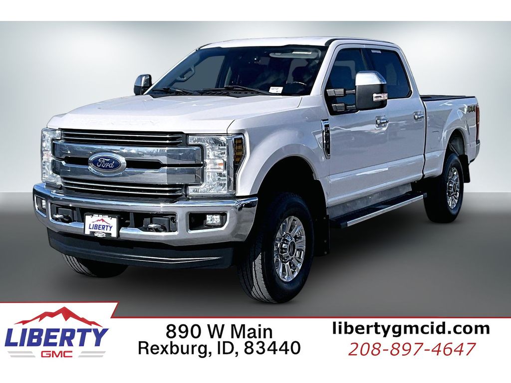 2019 Ford F-250 Lariat 4x4 Crew Cab 160 in's photo