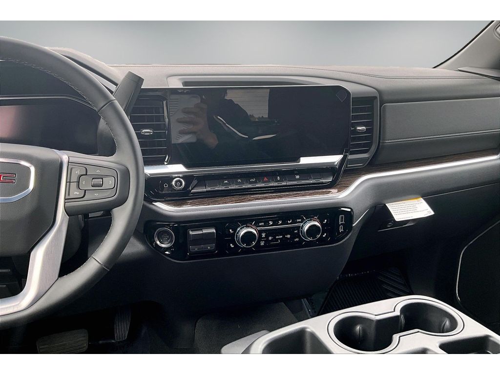 2026 GMC Sierra 1500 Elevation - Photo 6