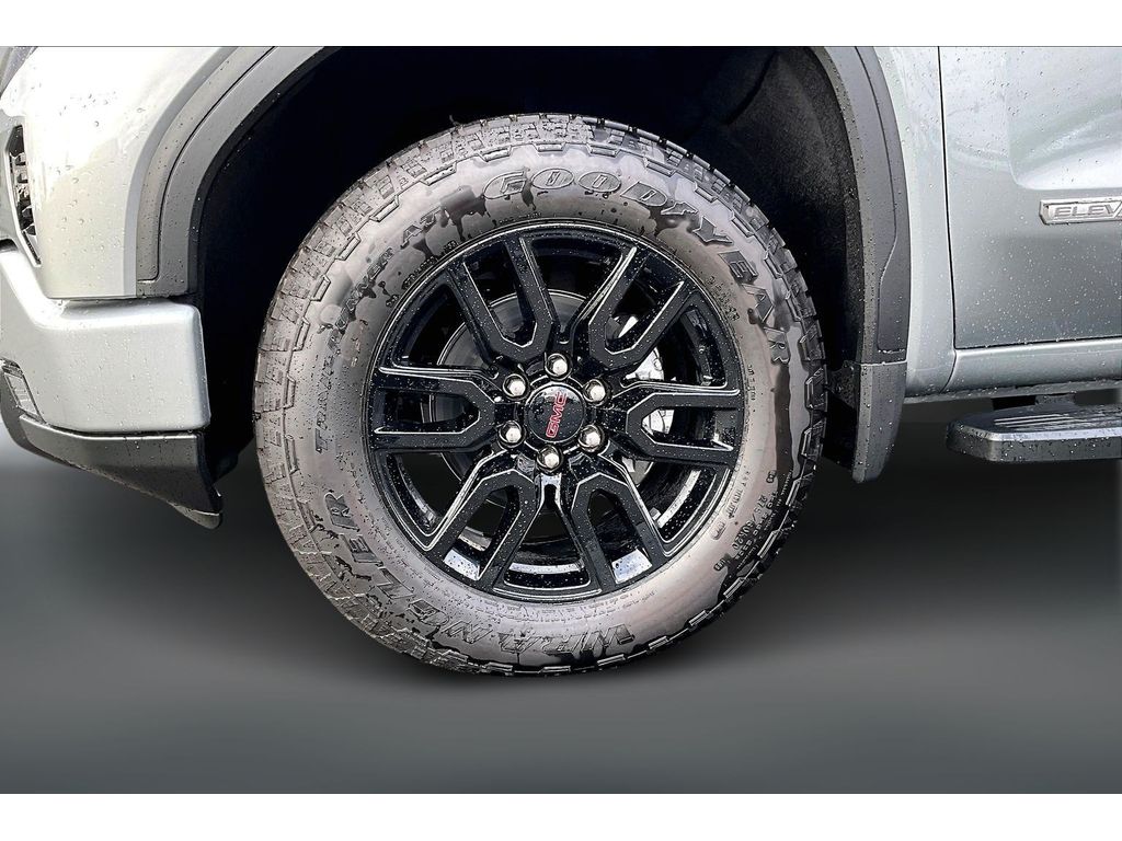 2025 GMC Sierra 1500 Elevation - Photo 13