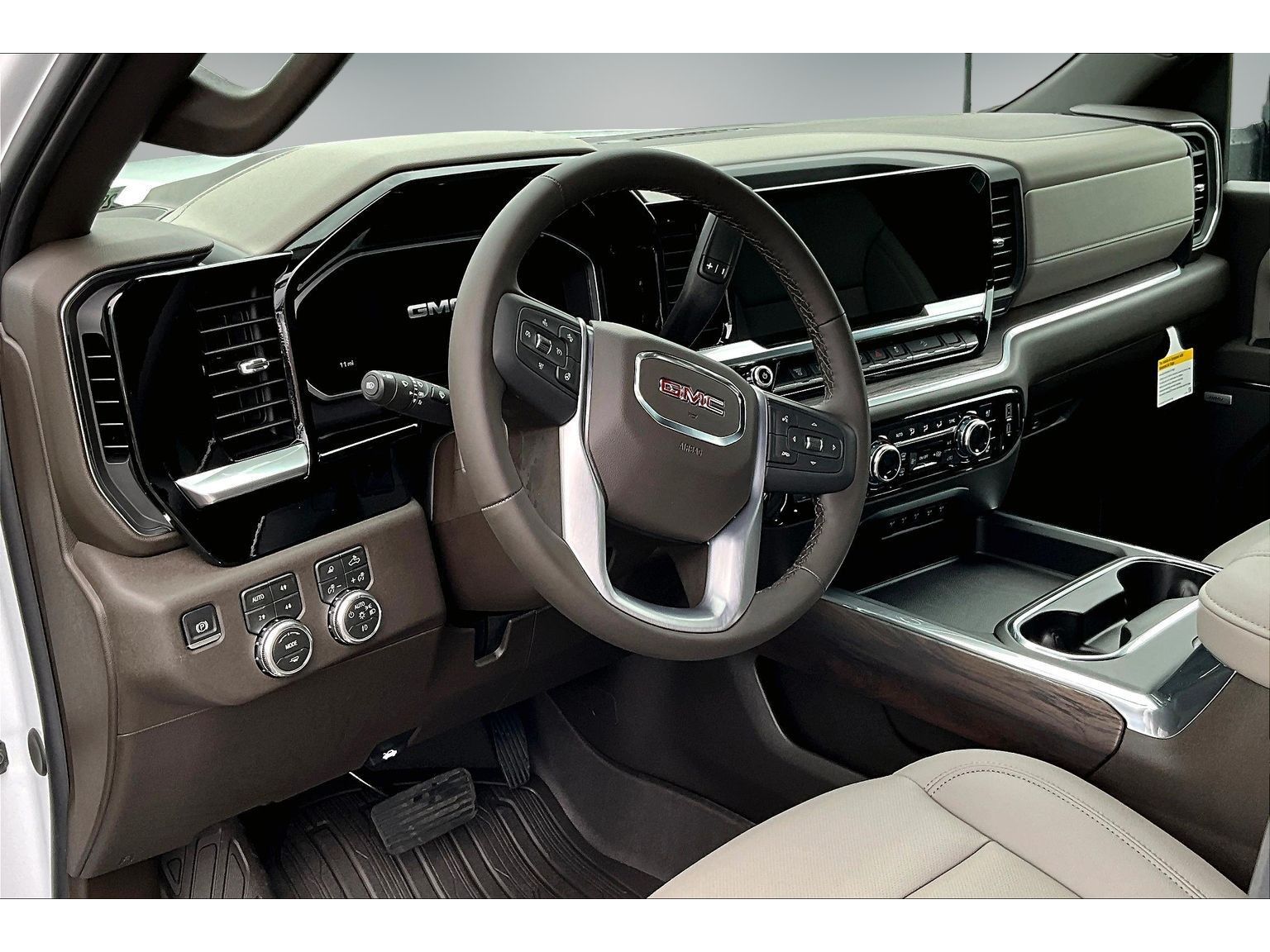 2026 GMC Sierra 3500HD SLT - Photo 7