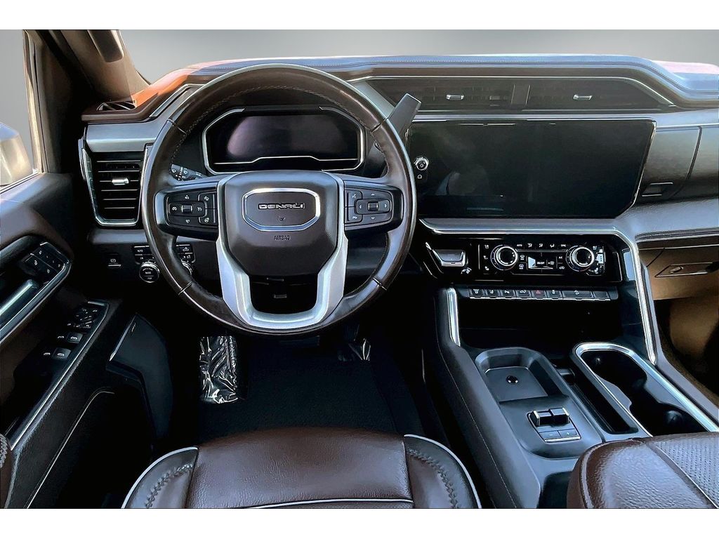 2024 GMC Sierra 2500HD Denali - Photo 9