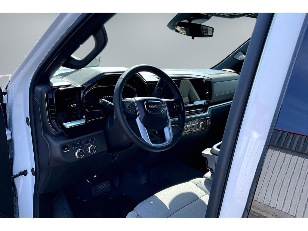 2026 GMC Sierra 1500 SLE - Photo 7