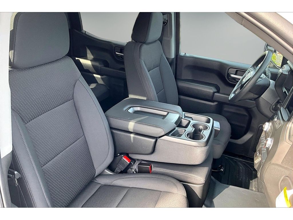 2026 GMC Sierra 1500 Pro - Photo 10