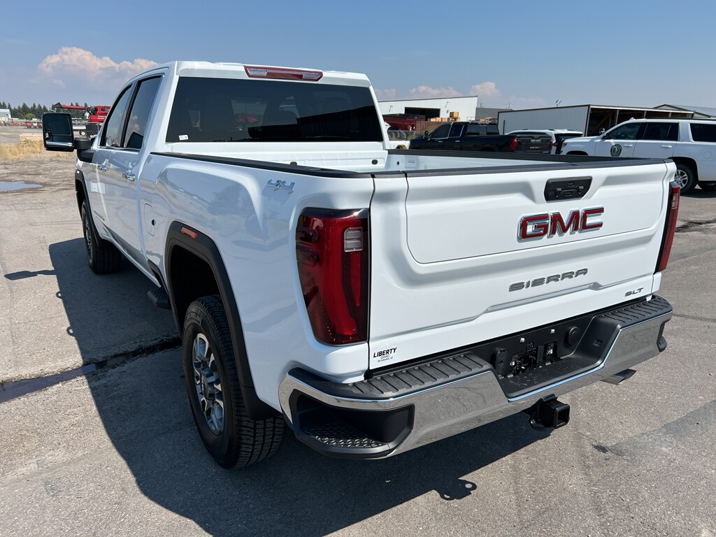 2025 Gmc Sierra 3500 HD SLT photo 2
