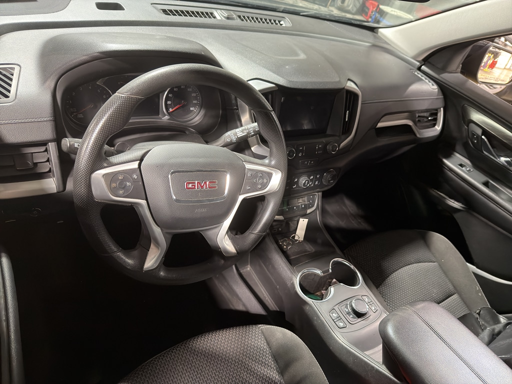 Used 2022 GMC Terrain SLE SUV