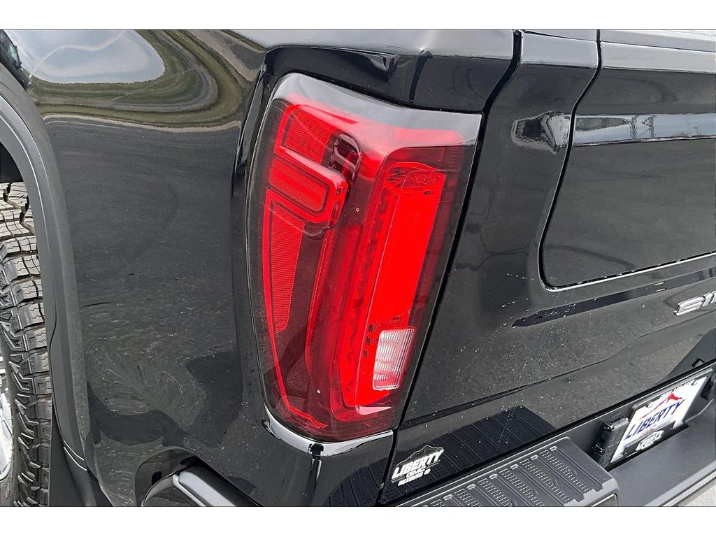 2024 GMC Sierra 1500 AT4 - Photo 21