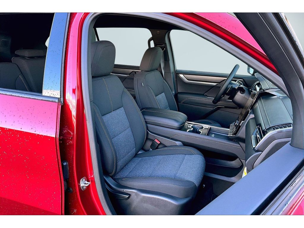 2025 GMC Acadia Elevation - Photo 11