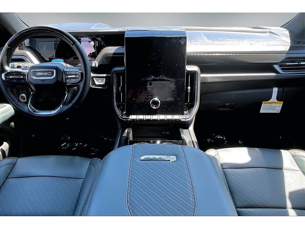 2026 GMC Yukon XL AT4 - Photo 5