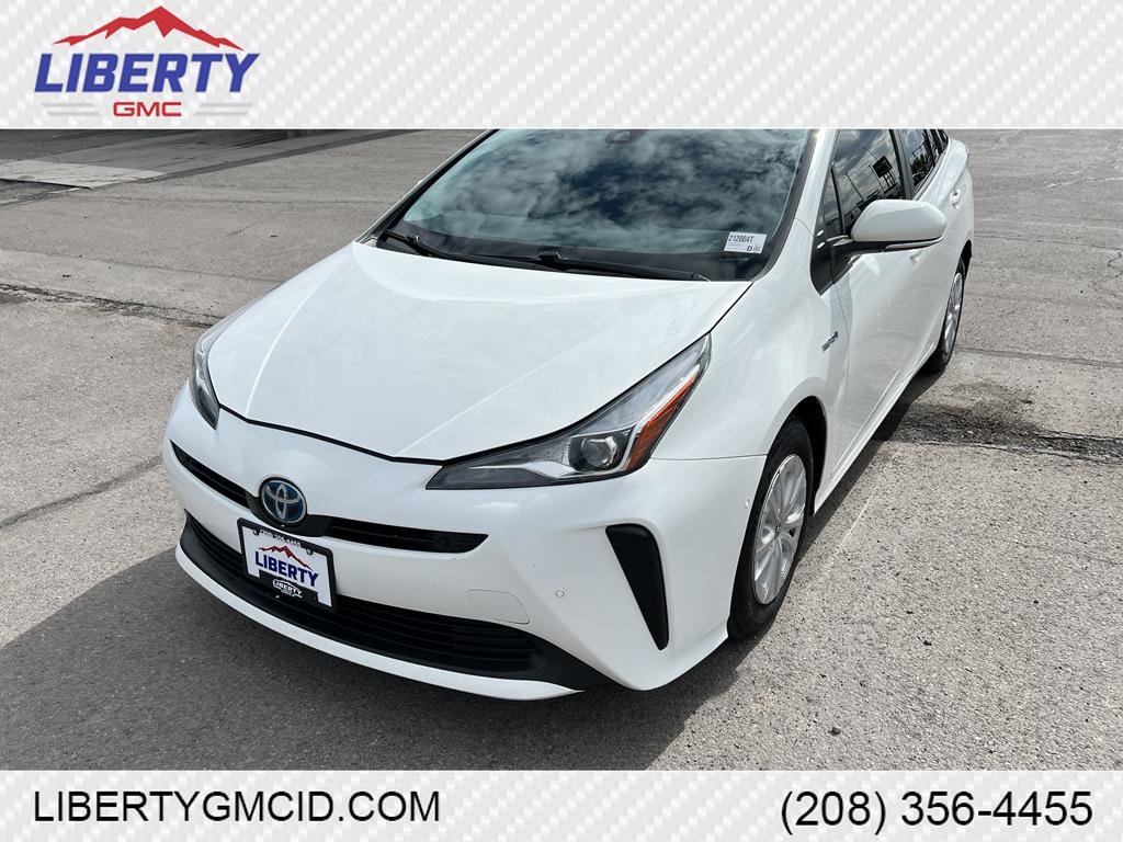 Used 2021 Toyota Prius L Eco