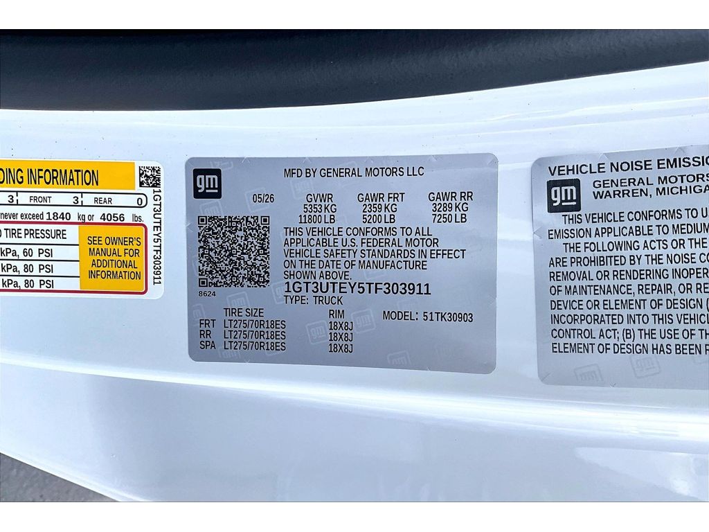 2026 GMC Sierra 3500HD SLE - Photo 8