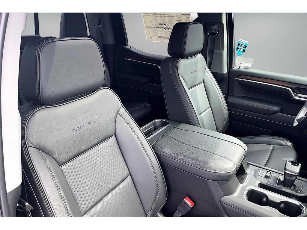 2026 GMC Sierra 1500 Denali - Photo 10