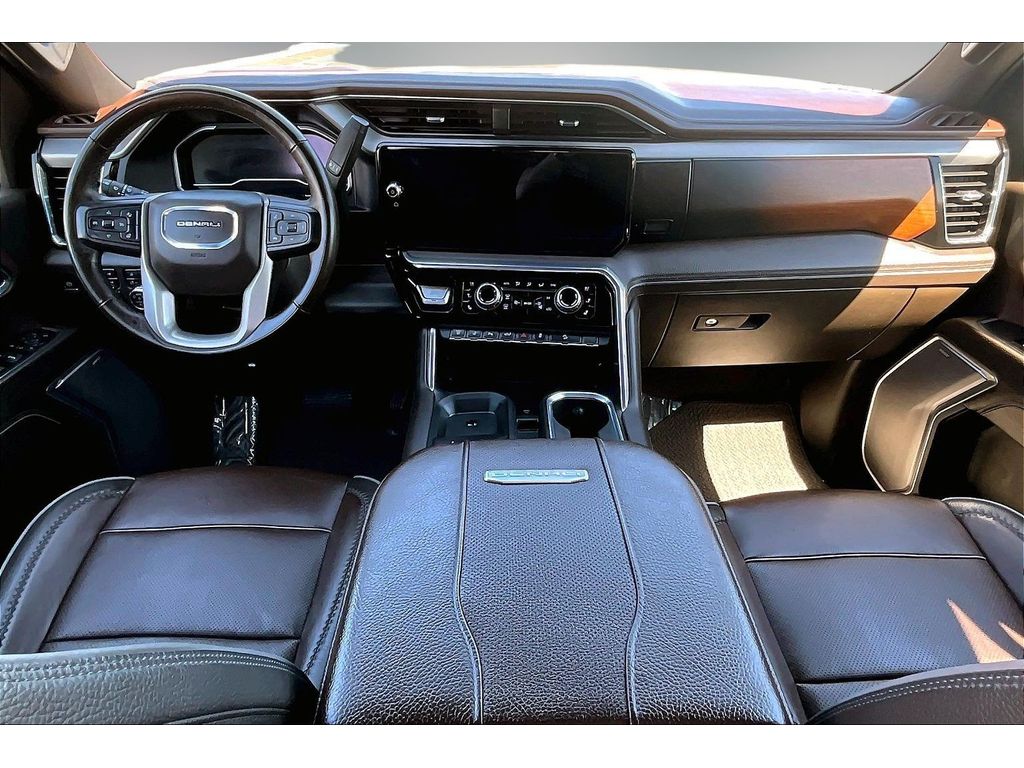 2024 GMC Sierra 2500HD Denali - Photo 8