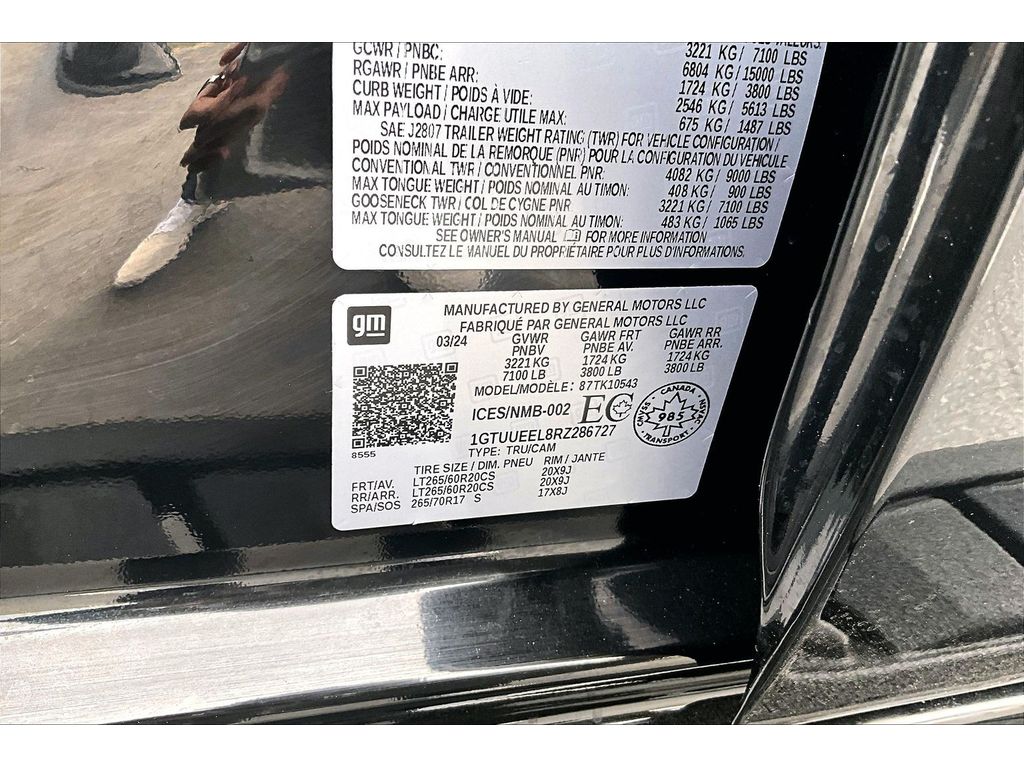 2024 GMC Sierra 1500 AT4 - Photo 17