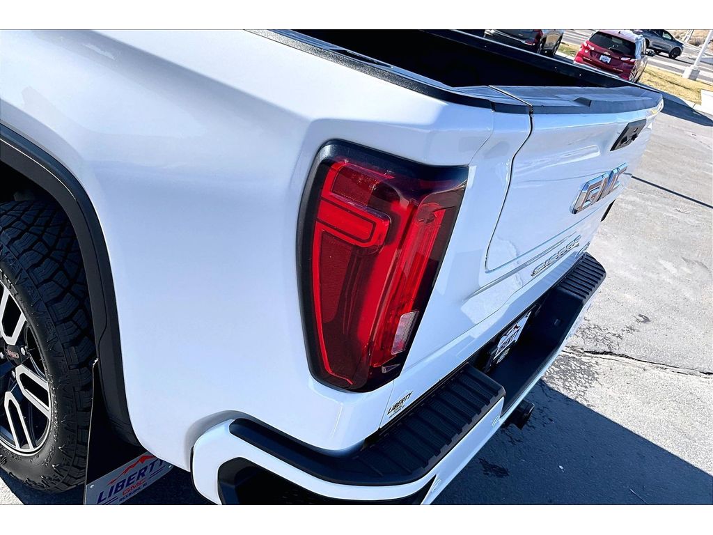 2023 GMC Sierra 1500 AT4 - Photo 21
