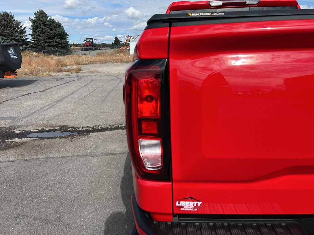 2025 Gmc Sierra 1500 Elevation photo 3