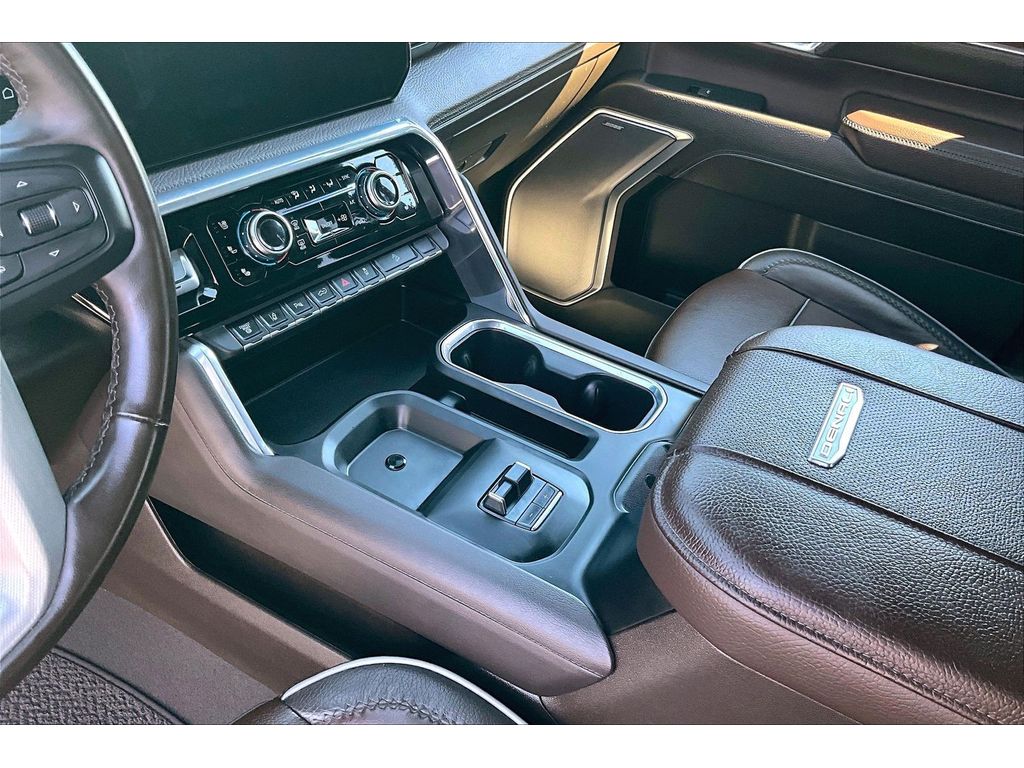 2024 GMC Sierra 2500HD Denali - Photo 16