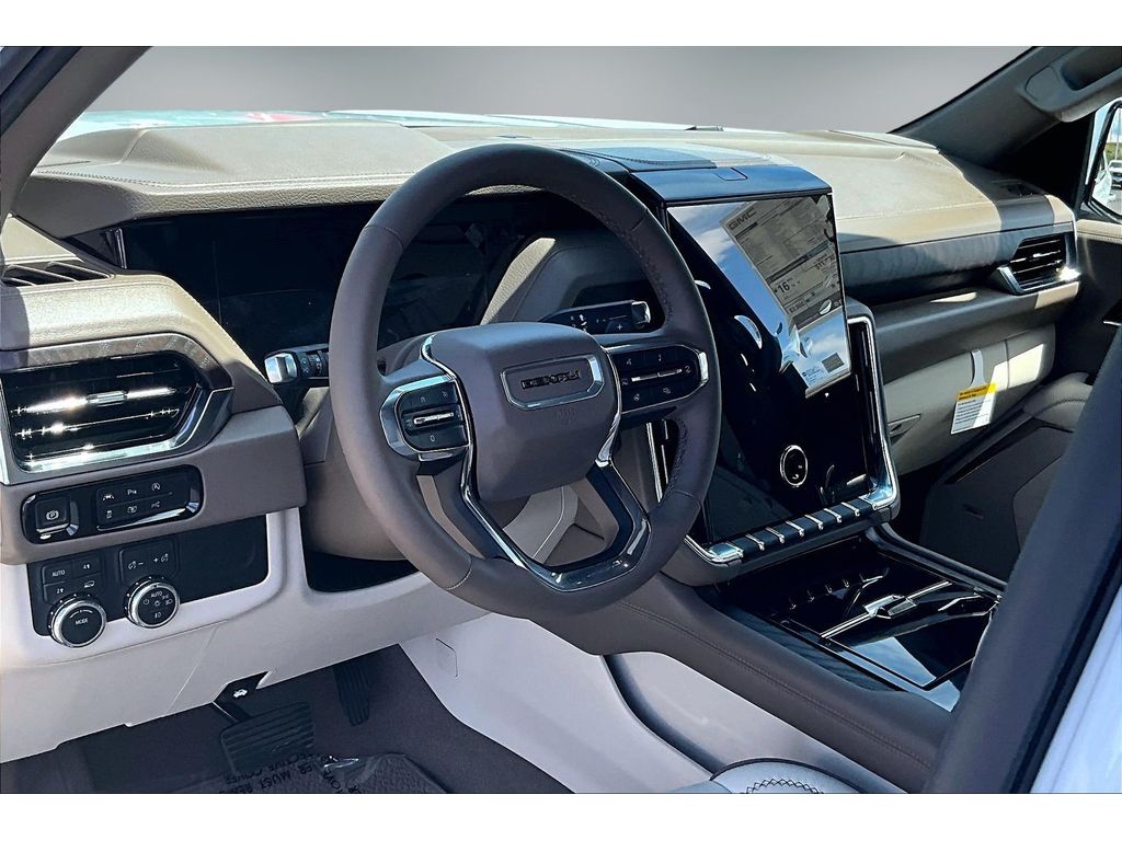 2026 GMC Yukon XL Denali - Photo 7