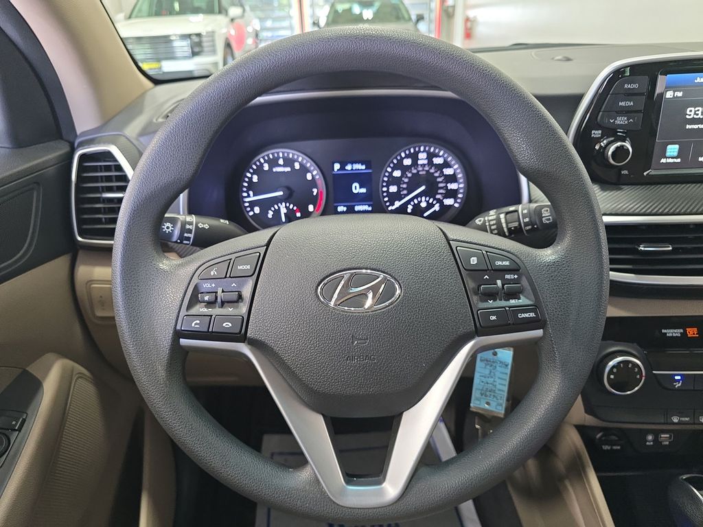 2021 Hyundai Tucson SE - Photo 14