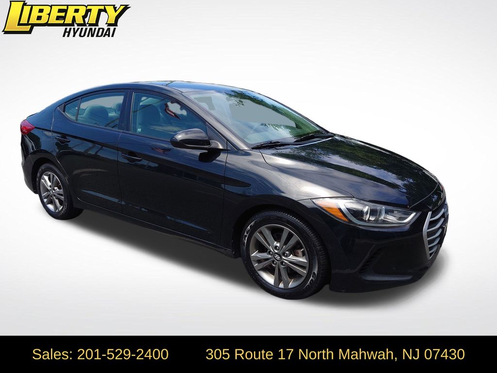 2017 Hyundai Elantra Sedan 