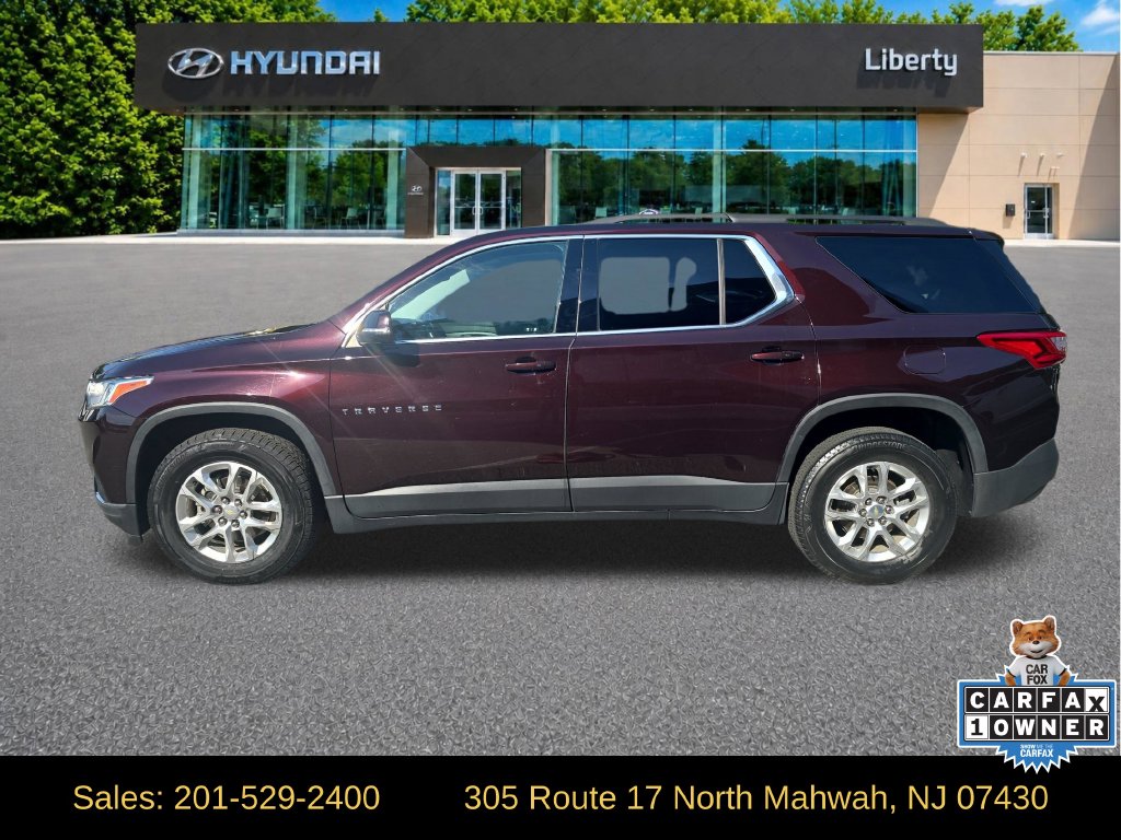 Used 2021 Chevrolet Traverse LT SUV
