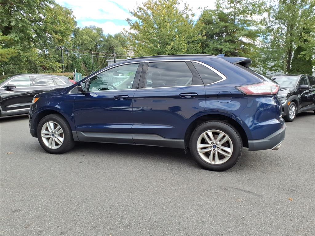 2016 Ford Edge SEL photo 4